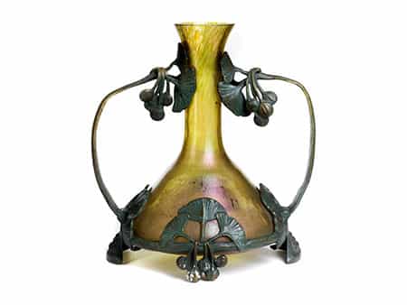 Jugendstil-Vase mit Montierung