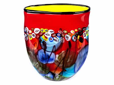 Murano-Glasvase mit stilisiertem Blumendekor