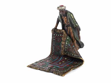 Wiener Bronze eines orientalischen Teppichverkäufers