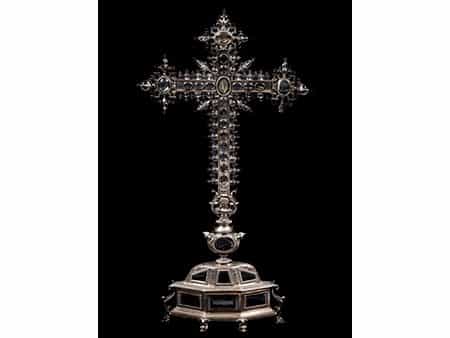 Bedeutendes Reliquienkreuz