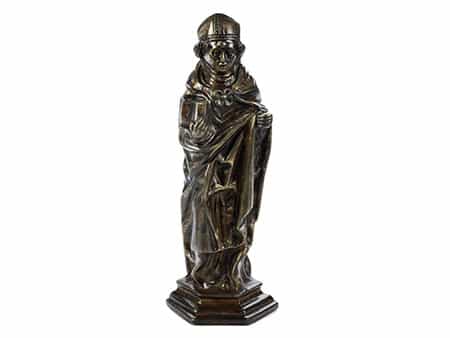 Bronzestatuette eines Heiligen Bischofs