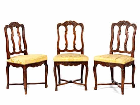 Satz von drei Rokoko-Stühlen