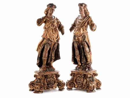 Paar geschnitzte Heiligenfiguren