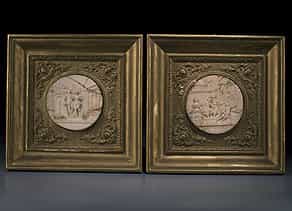 Paar Alabaster-Relieftondi mit erotischen Darstellungen aus dem Alten Testament