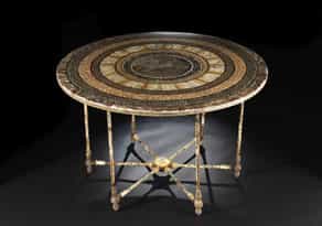 Großer, runder Tisch mit Marmorplatte und Mikromosaikdarstellung