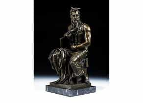 Bronzefigur des sitzenden Moses