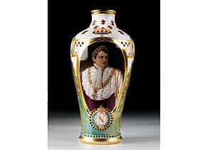 † Napoleon-Vase