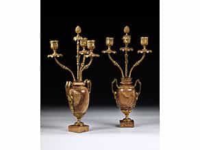 Paar Girandolen in Alabaster und vergoldeter Bronze im Louis XVI-Stil