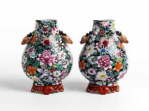 Paar kleine chinesische Vasen