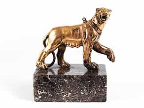 Venezianische Bronzefigur eines schreitenden Panthers