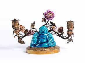 Chinesische Porzellanfigur eines lachenden Buddha