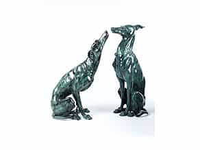 Paar Bronzehunde