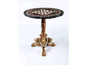 Runder Guéridon-Tisch mit Marmorplatte und in Stein eingelegtem Schachbrett