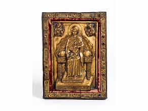 Seltene Relieftafel mit Darstellung einer thronenden Madonna mit dem segnenden Jesuskind
