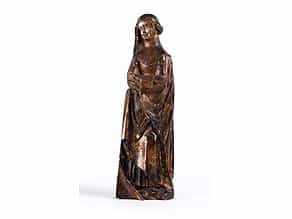 Relief-Schnitzfigur einer weiblichen Heiligen