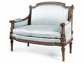 Kleines, zweisitziges Sofa im französischen Louis XVI-Stil