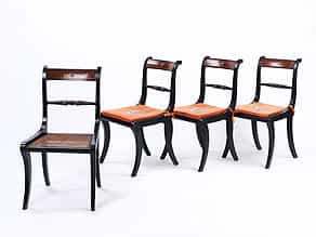 Satz von vier Spätempire-Stühlen
