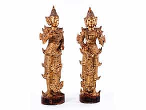 Paar thailändische Tempelfiguren