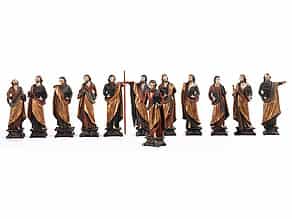 Schnitzfiguren der 12 Apostel