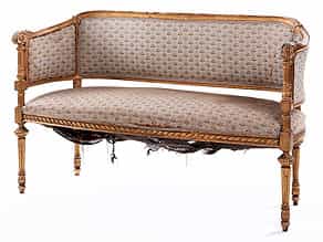  Sofa im Louis XVI-Stil