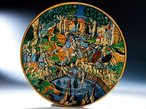 Bedeutende Majolika-Platte aus Urbino, 16. Jahrhundert, um 1550 – 60