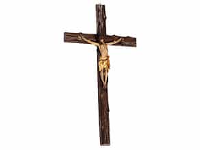  Holzkreuz mit gefasstem Corpus Christi