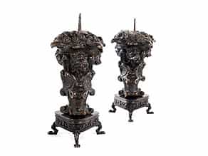  Paar Kerzenhalter in Bronze