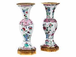  Paar Famille rose-Vasen