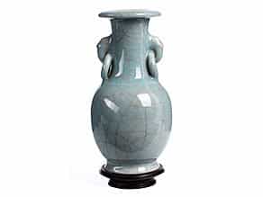  Chia Ching-Vase
