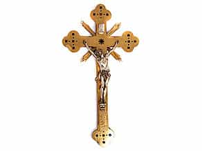  Großes, vergoldetes Kreuz mit Corpus Christi
