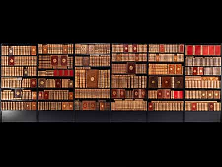 † Eine hochdekorative Bibliothek des 18. Jahrhunderts mit 656 Bänden