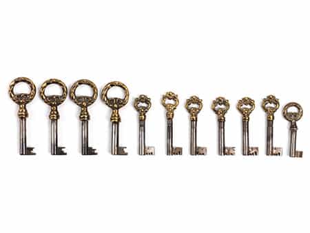  Konvolut von elf Schlüsseln