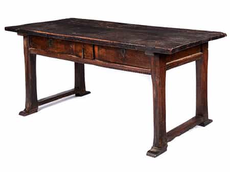  Tisch im Renaissance-Stil 