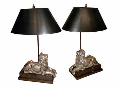  Paar Lampen mit Löwensockel