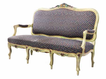  Sofa im Rokokostil