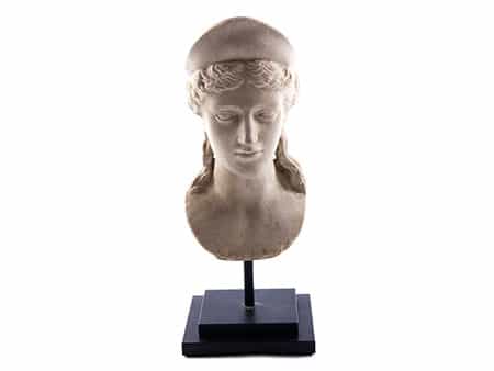  Klassizistischer Kopf einer griechischen Göttin mit Diadem