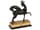 Detailabbildung: Kleine Bronzefigurengruppe „Jagdhund springt auf einen Hirschen“