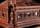 Detailabbildung: Großer, in Holz gefertigter und geschnitzter Schrein in gotischen Architekturformen mit Glassturz, Italien, zweite Hälfte 19. Jahrhundert