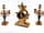 Detailabbildung:  Kaminuhren-Garnitur mit zwei dreiflammigen Kerzenleuchtern in Bronze, Vergoldung und blauem Email